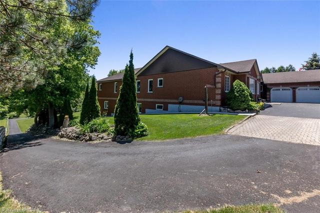 3100 30 Th Side Road, House detached with 6 bedrooms, 6 bathrooms and 14 parking in Milton ON | Image 39
