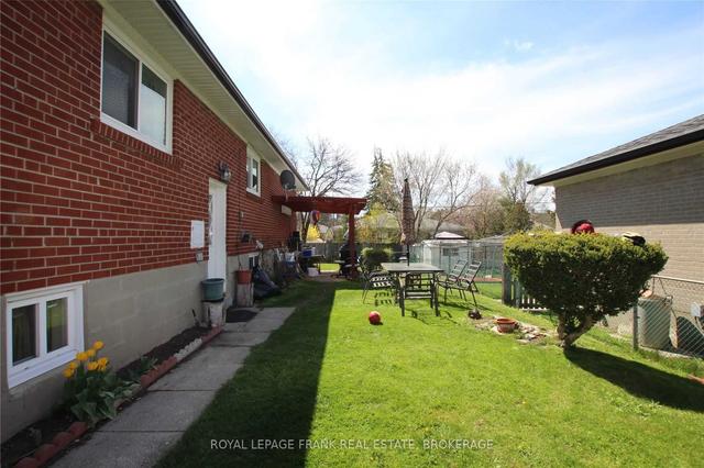 129 Nelson St, House semidetached with 3 bedrooms, 3 bathrooms and 1 parking in Toronto ON | Image 7