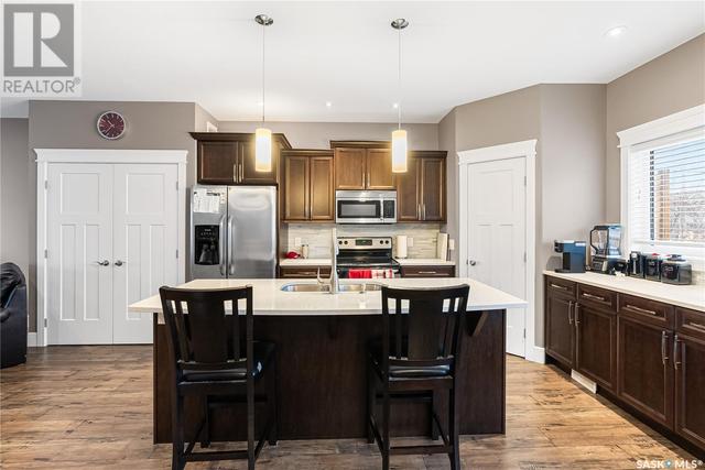 111b 108th Street W, House semidetached with 5 bedrooms, 4 bathrooms and null parking in Saskatoon SK | Image 10