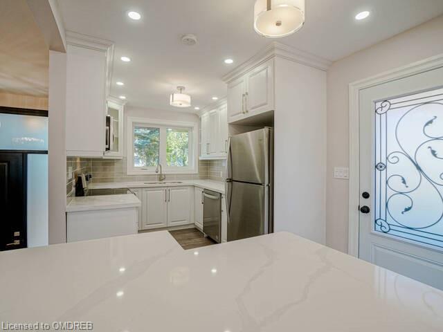 2467 Islington Avenue, House detached with 6 bedrooms, 2 bathrooms and 16 parking in Toronto ON | Image 12