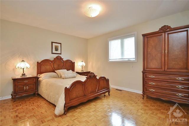 1754 Ortona Avenue, House detached with 4 bedrooms, 3 bathrooms and 5 parking in Ottawa ON | Image 23