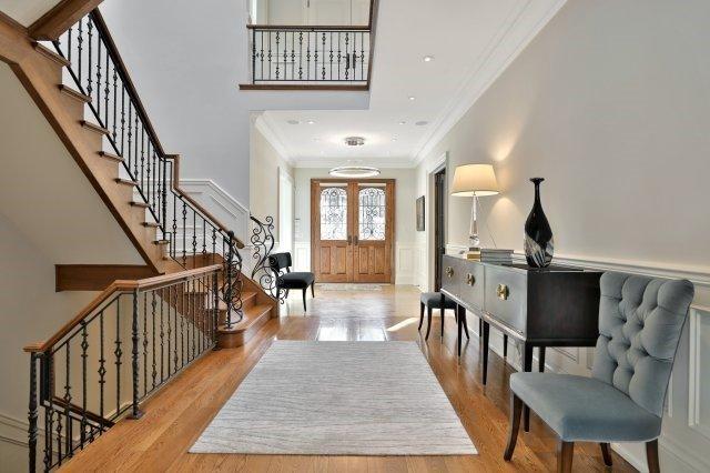 1225 Lawrence Cres, House detached with 4 bedrooms, 8 bathrooms and 16 parking in Oakville ON | Image 3