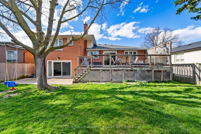 83 Cocksfield Ave, House detached with 3 bedrooms, 3 bathrooms and 6 parking in Toronto ON | Image 30