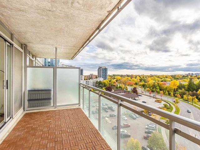 1009 - 30 Canterbury Pl, Condo with 1 bedrooms, 1 bathrooms and 1 parking in Toronto ON | Image 8