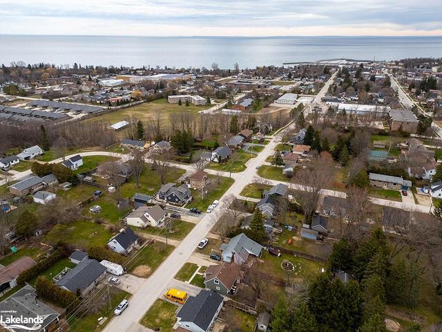 287 Collingwood Street, House detached with 2 bedrooms, 1 bathrooms and 4 parking in Meaford ON | Image 25
