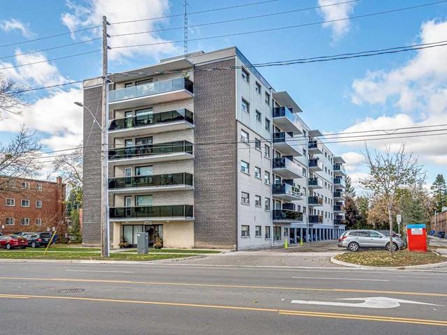 206 - 2411 New St, Condo with 2 bedrooms, 1 bathrooms and 1 parking in Burlington ON | Image 1