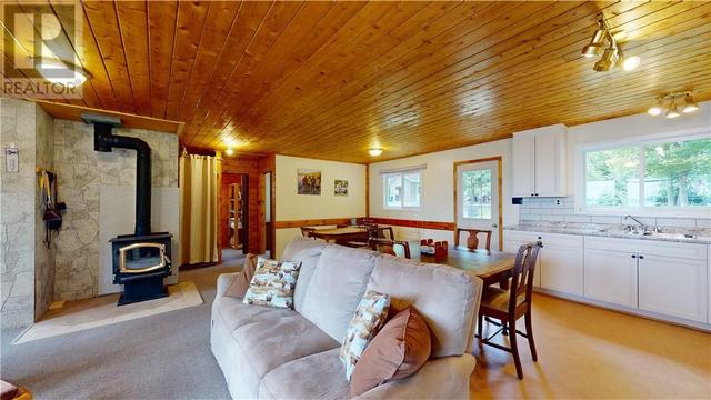 502 Dial Road, Home with 3 bedrooms, 1 bathrooms and null parking in Central Manitoulin ON | Image 20