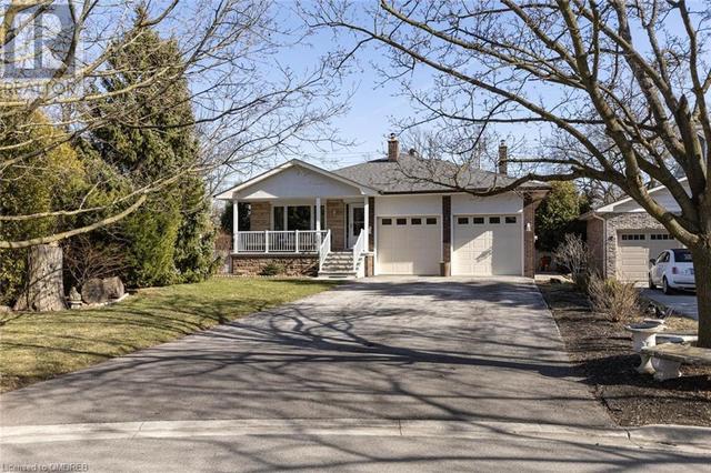 2254 Yates Court, House detached with 6 bedrooms, 4 bathrooms and 8 parking in Oakville ON | Image 1