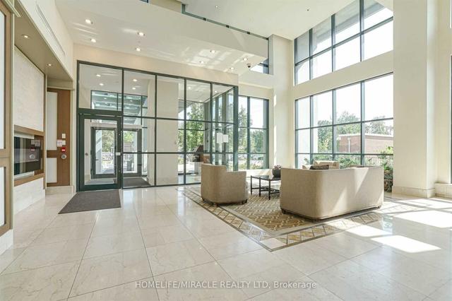 1002 - 100 John St, Condo with 2 bedrooms, 2 bathrooms and 1 parking in Brampton ON | Image 15