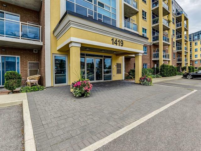 601 - 1419 Costigan Rd, Condo with 2 bedrooms, 2 bathrooms and 2 parking in Milton ON | Image 1