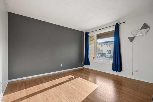 6895 78 Street Nw, Home with 3 bedrooms, 1 bathrooms and 2 parking in Calgary AB | Image 5