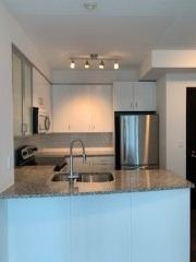 2103 - 18 Yorkville Ave, Condo with 1 bedrooms, 1 bathrooms and null parking in Toronto ON | Image 10