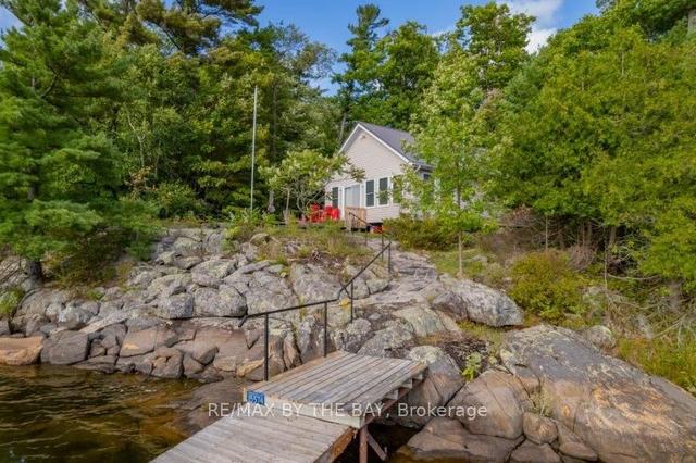 15574 Georgian Bay Shore, House detached with 4 bedrooms, 2 bathrooms and 0 parking in Georgian Bay ON | Image 30