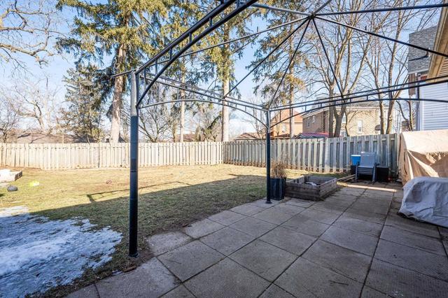 314 Lowther St N, House detached with 3 bedrooms, 2 bathrooms and 3 parking in Cambridge ON | Image 26