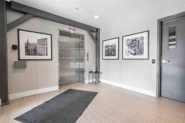 101 - 50 Murray St W, Condo with 2 bedrooms, 1 bathrooms and 1 parking in Hamilton ON | Image 25
