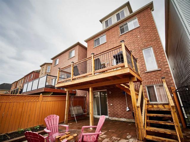 135 Lakeridge Dr, House detached with 4 bedrooms, 5 bathrooms and 3 parking in Toronto ON | Image 20