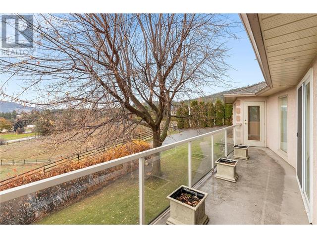 5731 Anderson Road, House detached with 4 bedrooms, 4 bathrooms and 11 parking in Central Okanagan BC | Image 36