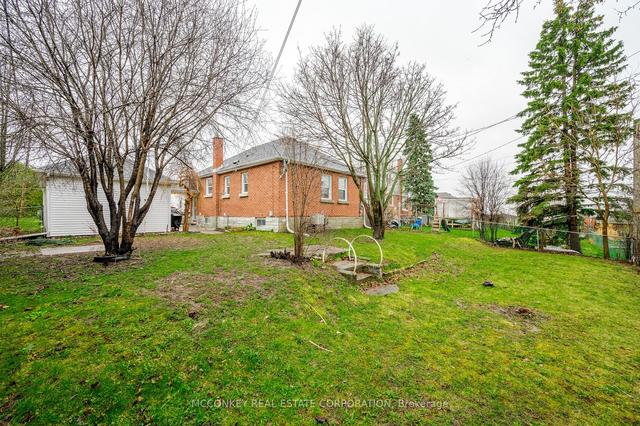 1115 Hilltop St, House detached with 2 bedrooms, 2 bathrooms and 3 parking in Peterborough ON | Image 19
