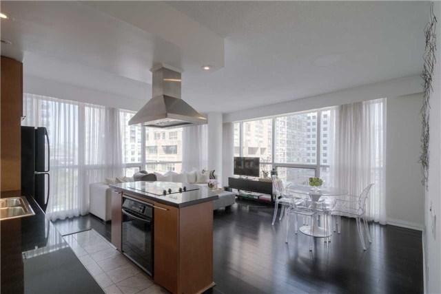 604 - 1121 Bay St, Condo with 2 bedrooms, 2 bathrooms and null parking in Toronto ON | Image 7