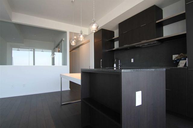 4111 - 197 Yonge St, Condo with 1 bedrooms, 1 bathrooms and 0 parking in Toronto ON | Image 20