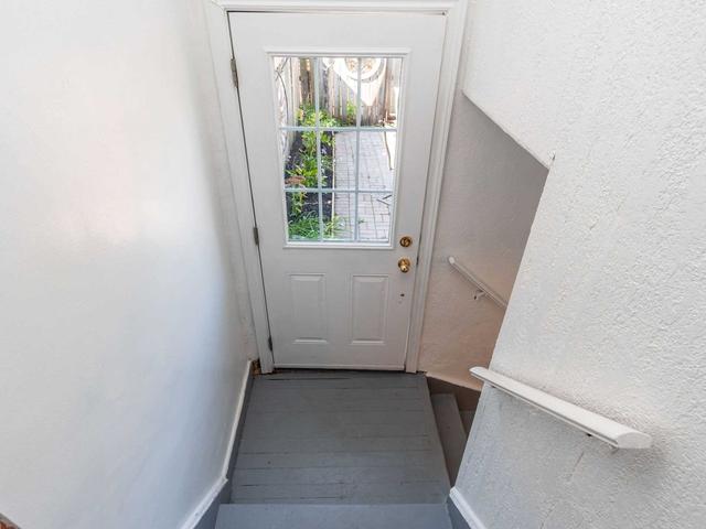 704 Dufferin St, House semidetached with 4 bedrooms, 4 bathrooms and 0 parking in Toronto ON | Image 17