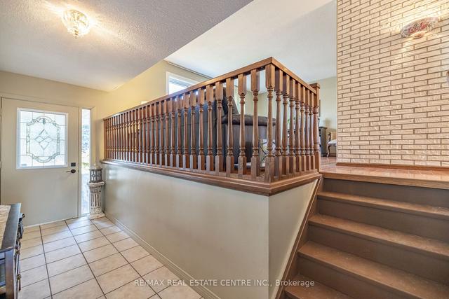 18 Northwood Cres, House detached with 3 bedrooms, 3 bathrooms and 6 parking in Guelph ON | Image 34