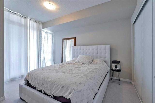 1001 - 15 Legion Rd, Condo with 1 bedrooms, 1 bathrooms and 1 parking in Toronto ON | Image 11