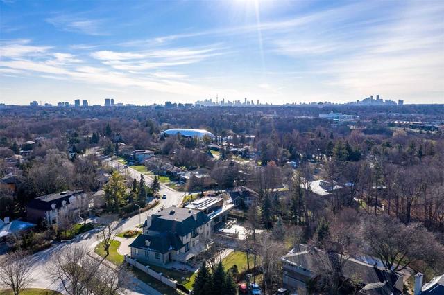 79 Laurentide Dr, House detached with 5 bedrooms, 7 bathrooms and 8 parking in Toronto ON | Image 17