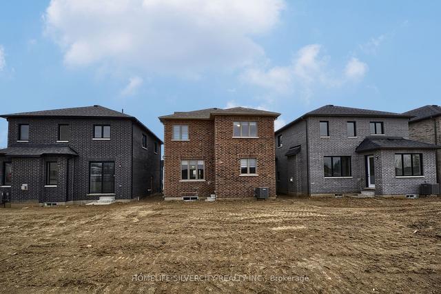 13 Dore Dr, House detached with 3 bedrooms, 3 bathrooms and 6 parking in Brantford ON | Image 35