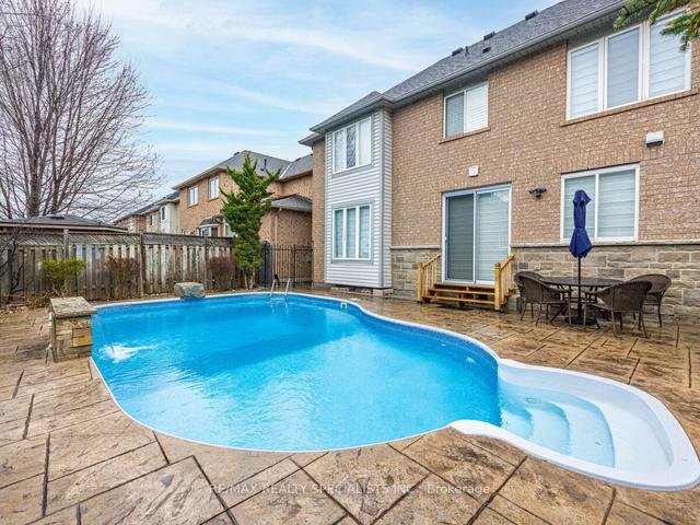 1405 Thorncrest Cres, House detached with 3 bedrooms, 4 bathrooms and 4 parking in Oakville ON | Image 31