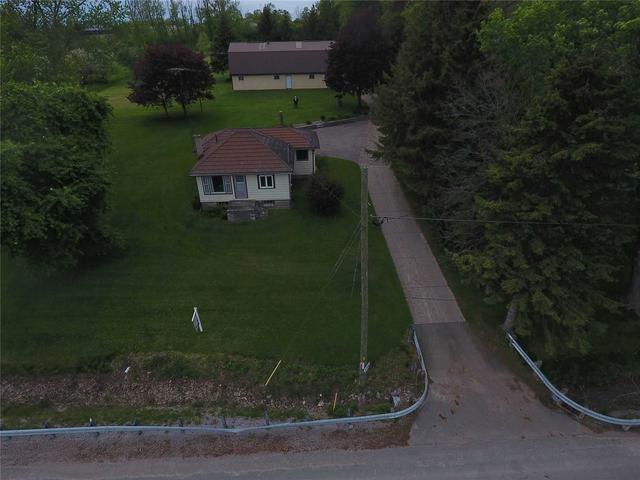 6540 Coronation Rd Rd, House detached with 2 bedrooms, 1 bathrooms and 6 parking in Whitby ON | Image 3