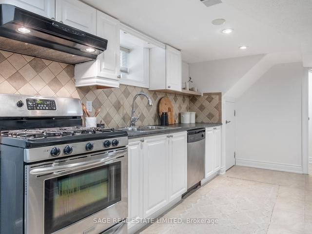 505 Caledonia Rd, House detached with 2 bedrooms, 2 bathrooms and 4 parking in Toronto ON | Image 24