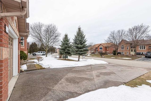 5 Briarwood Pl, House detached with 2 bedrooms, 2 bathrooms and 3 parking in Wasaga Beach ON | Image 23