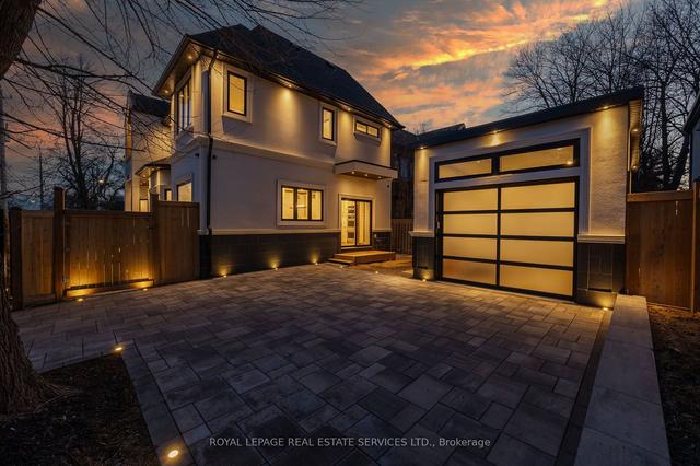 1352 Mount Pleasant Rd, House detached with 5 bedrooms, 5 bathrooms and 4 parking in Toronto ON | Image 32
