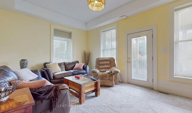 98 Church St, House detached with 7 bedrooms, 5 bathrooms and 6 parking in Clarington ON | Image 10