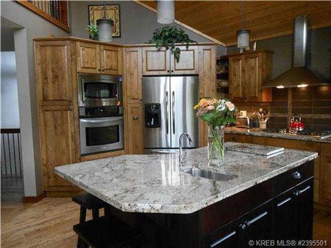 339 Forest Crowne Terr, House detached with 3 bedrooms, 3 bathrooms and 3 parking in Kimberley BC | Image 3