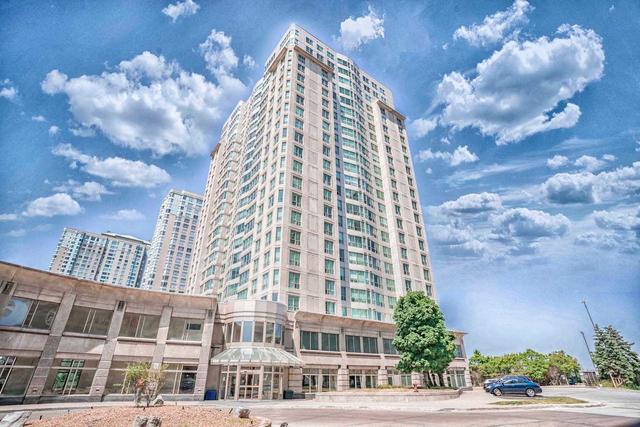 1002 - 18 Lee Centre Dr, Condo with 3 bedrooms, 2 bathrooms and 1 parking in Toronto ON | Image 1