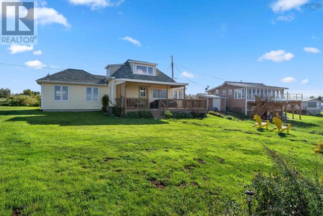23 Oceanview Road, House detached with 2 bedrooms, 1 bathrooms and null parking in Pictou, Subd. A NS | Image 6