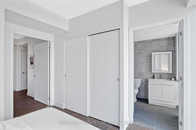 2008 - 8 Cumberland St, Condo with 2 bedrooms, 2 bathrooms and 0 parking in Toronto ON | Image 7