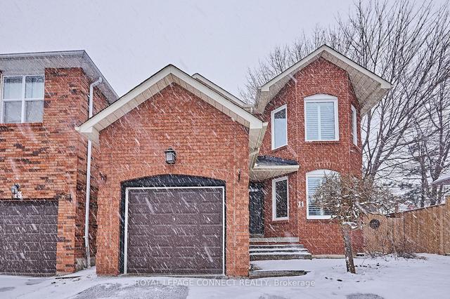 11 Doric St, House detached with 3 bedrooms, 3 bathrooms and 3 parking in Ajax ON | Image 1
