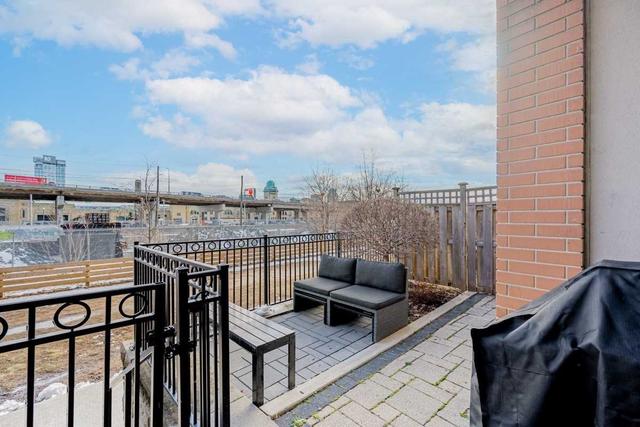 th6 - 6 Pirandello St, Townhouse with 2 bedrooms, 2 bathrooms and 1 parking in Toronto ON | Image 24