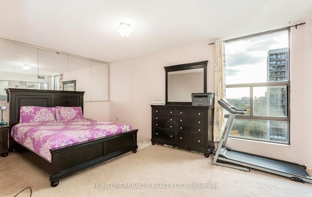 1102 - 4 King Cross Rd, Condo with 3 bedrooms, 2 bathrooms and 2 parking in Brampton ON | Image 11