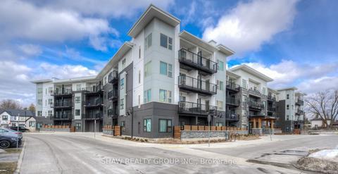 416 - 110 Fergus Ave, Condo with 1 bedrooms, 1 bathrooms and 1 parking in Kitchener ON | Card Image