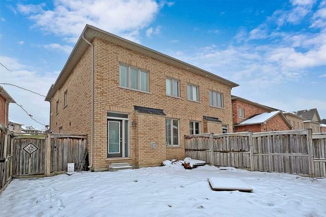 upper - 194 Hansard Dr, House semidetached with 4 bedrooms, 3 bathrooms and 2 parking in Vaughan ON | Image 18