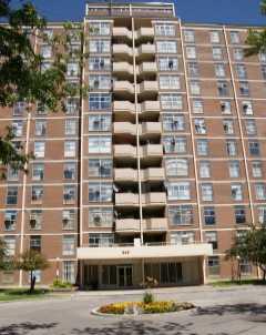404 - 345 Driftwood Ave, Condo with 2 bedrooms, 1 bathrooms and 1 parking in Toronto ON | Image 8