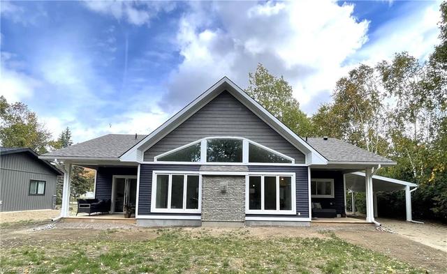 32 Southampton Parkway, House detached with 3 bedrooms, 2 bathrooms and 6 parking in South Bruce Peninsula ON | Image 9