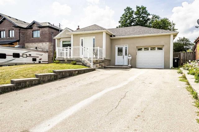 46 Mayall Ave, House detached with 3 bedrooms, 3 bathrooms and 5 parking in Toronto ON | Image 12