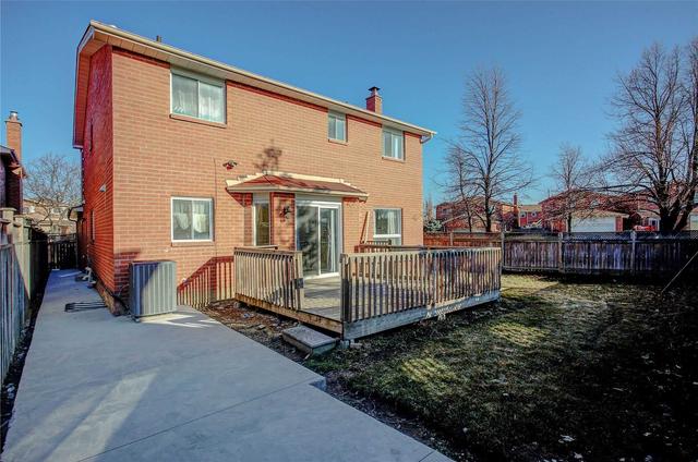6 Dorking Dr, House detached with 4 bedrooms, 4 bathrooms and 4 parking in Brampton ON | Image 22