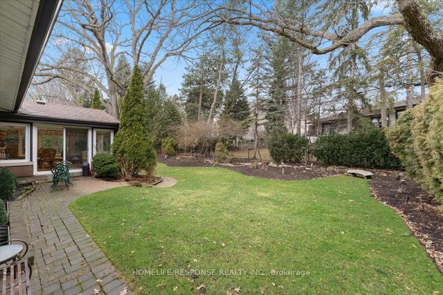 36 Thorncrest Rd, House detached with 3 bedrooms, 4 bathrooms and 10 parking in Toronto ON | Image 25