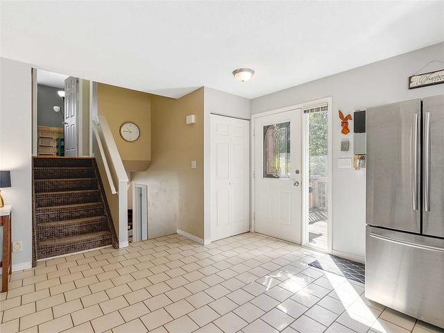 5 Forest Dr, House semidetached with 2 bedrooms, 2 bathrooms and 4 parking in Brant ON | Image 5
